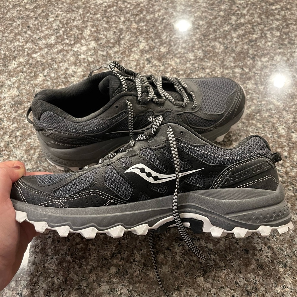 Perfect Condition * Saucony Charcoal and Black Trail Sneakers